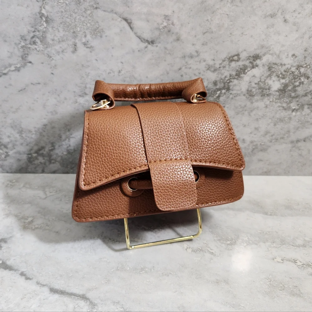 🆕️Choclate Chip Mini Handbag ✨️ - Picture 9 of 13